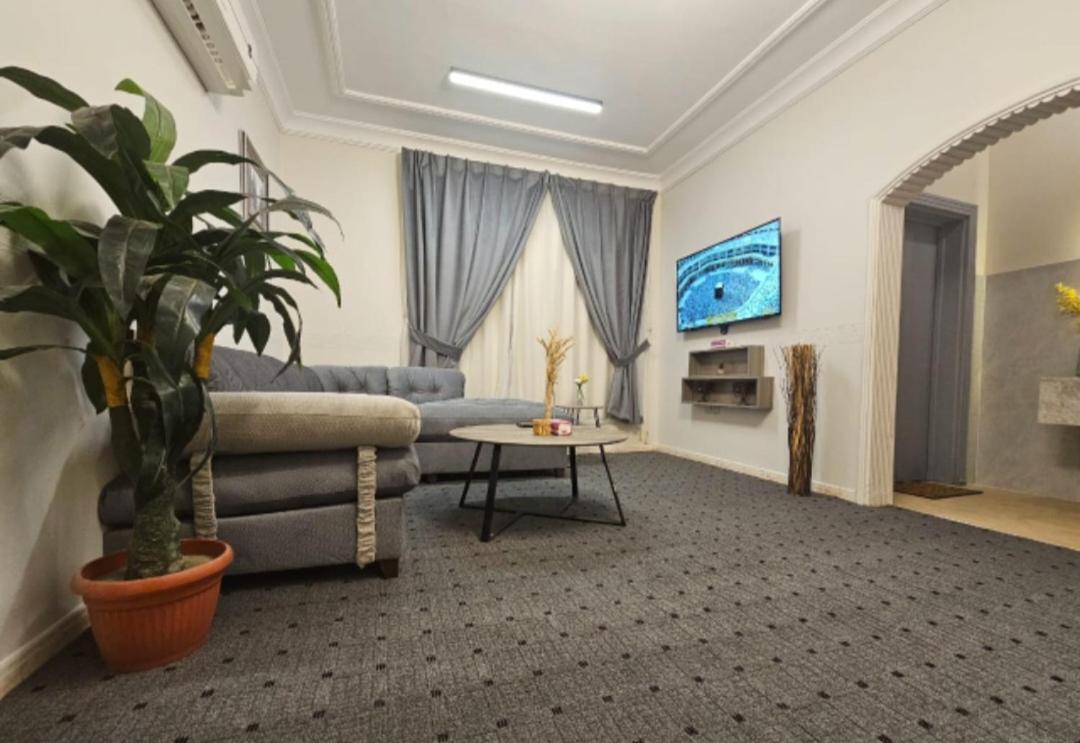 استيديو حياة الفيصلية دخول وخدمة ذاتيه Ar Rass Exterior foto